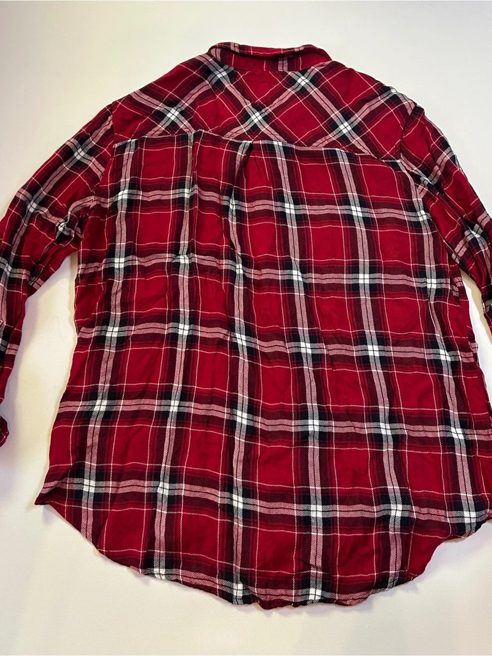 Rails Red Plaid Button Down Flannel Shirt Women’s XL NWT Lightweight Rayon Top - Picture 2 of 8